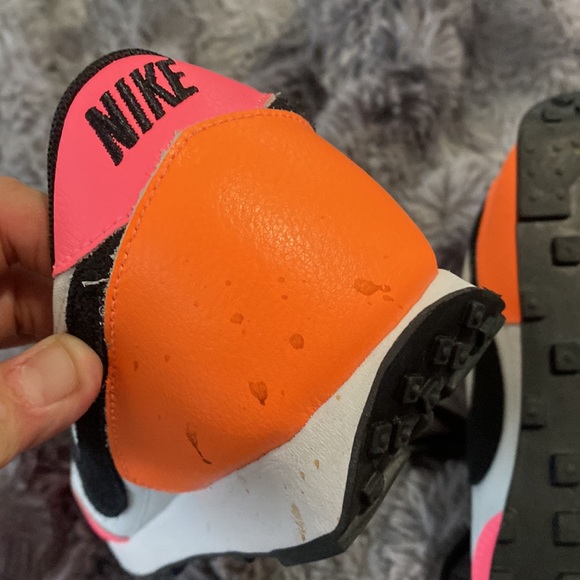 Nike Women's DBreak Shoes - Picture 7 of 10
